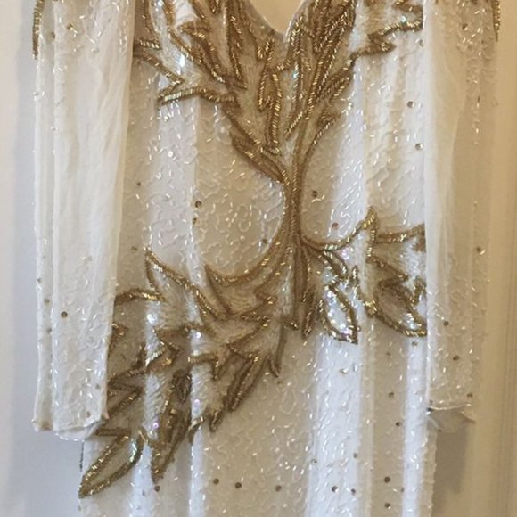 Off white Dress with gold and white Sequins - Picture 4 of 7